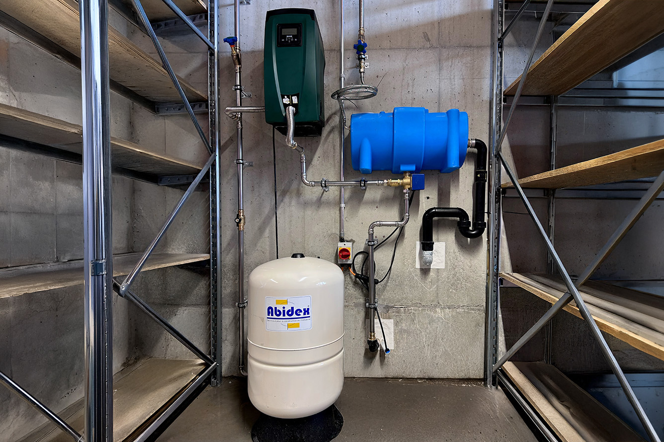 Relever/évacuer toutes eaux